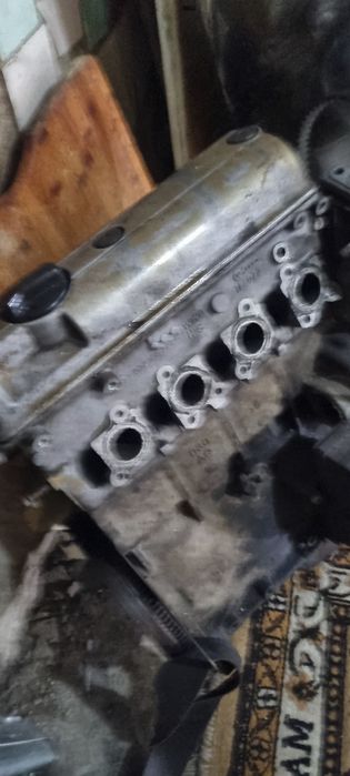 Двигатель АЕЕ 1.6  контрактный