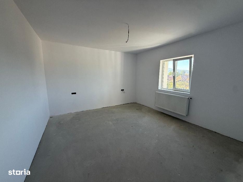 De vanzare Duplex situat in Barabant.