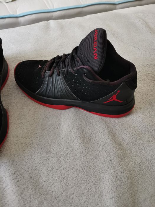 Маратонки JORDAN