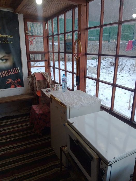 Дава се под наем Къща в Банкя - 40 кв.м за 328.95 € - Снимка #1