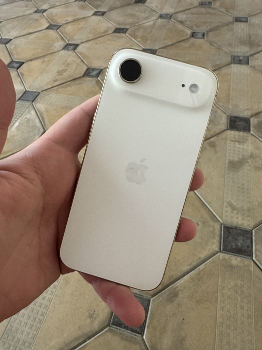 iPhone 17 Air 256 Gold