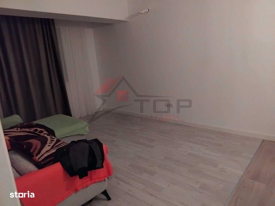 Apartament 3 Camere - Tatarasi