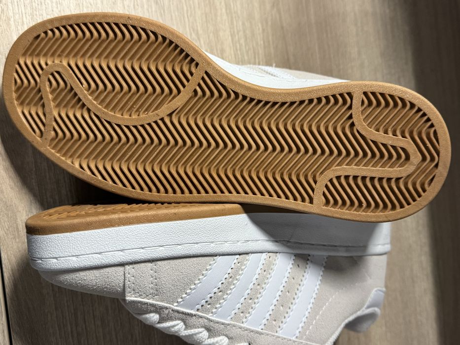 Маратонки 38 номер