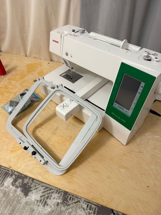 Машина для шитья