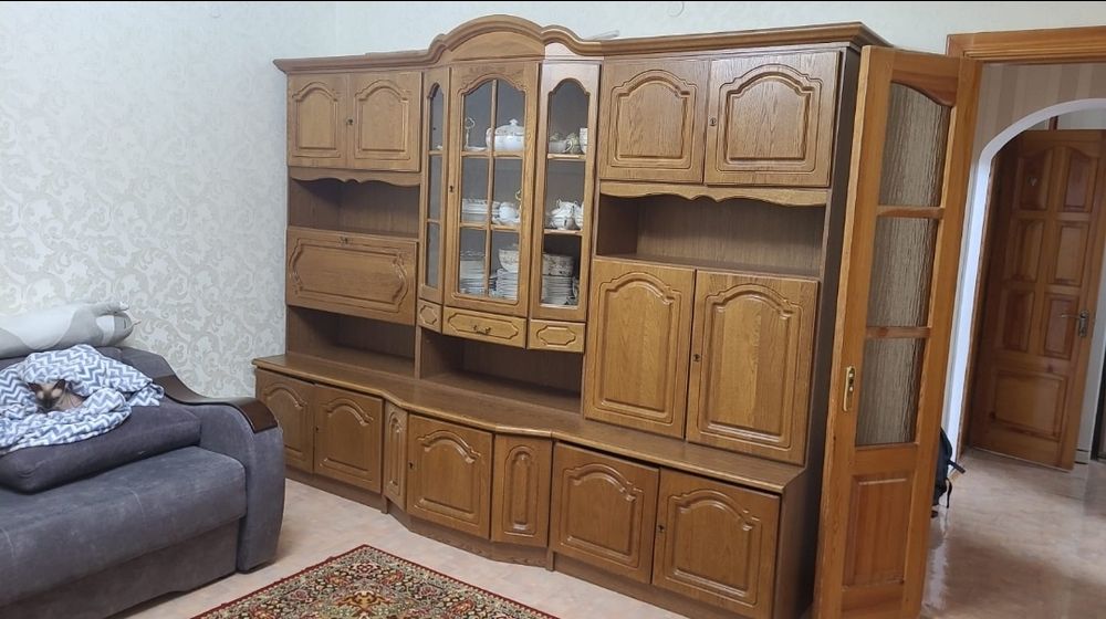 Продам мебель в гостинную