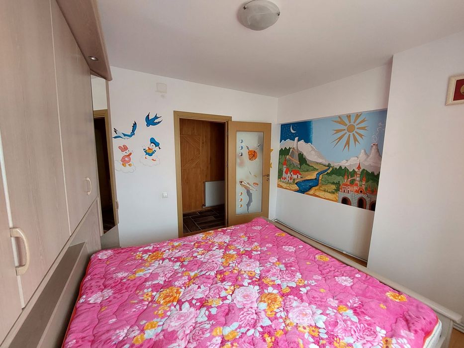Apartament de închiriat
