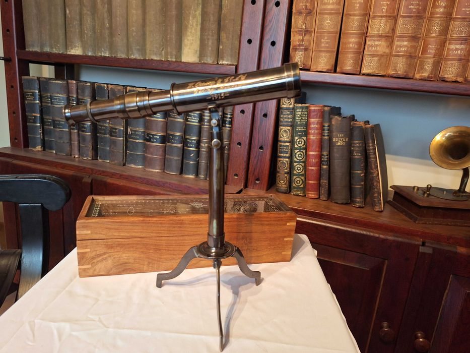 Телескоп - модел началото на 20 в