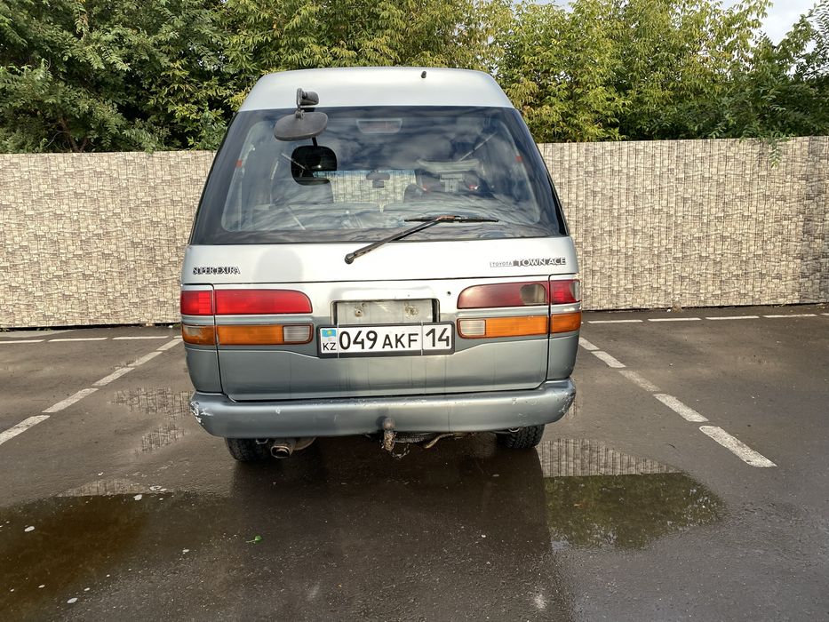 Toyota town ace lite ace