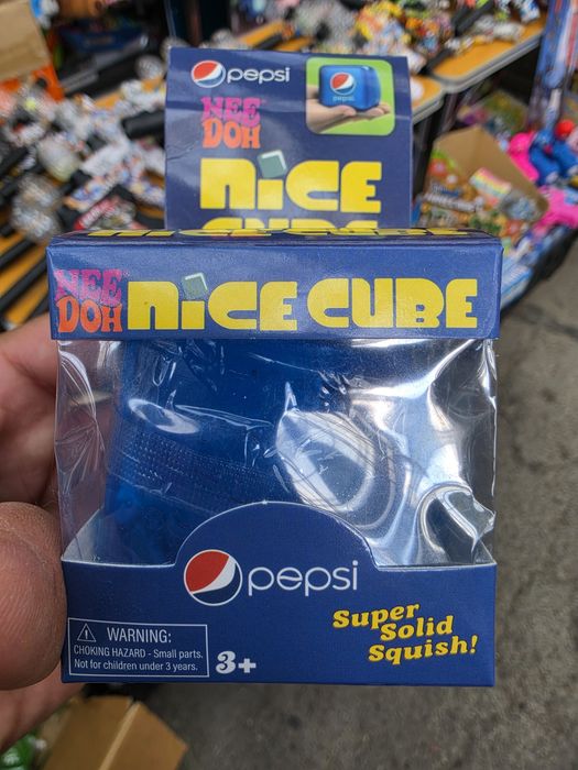 NeeDoh    nice cube. Original