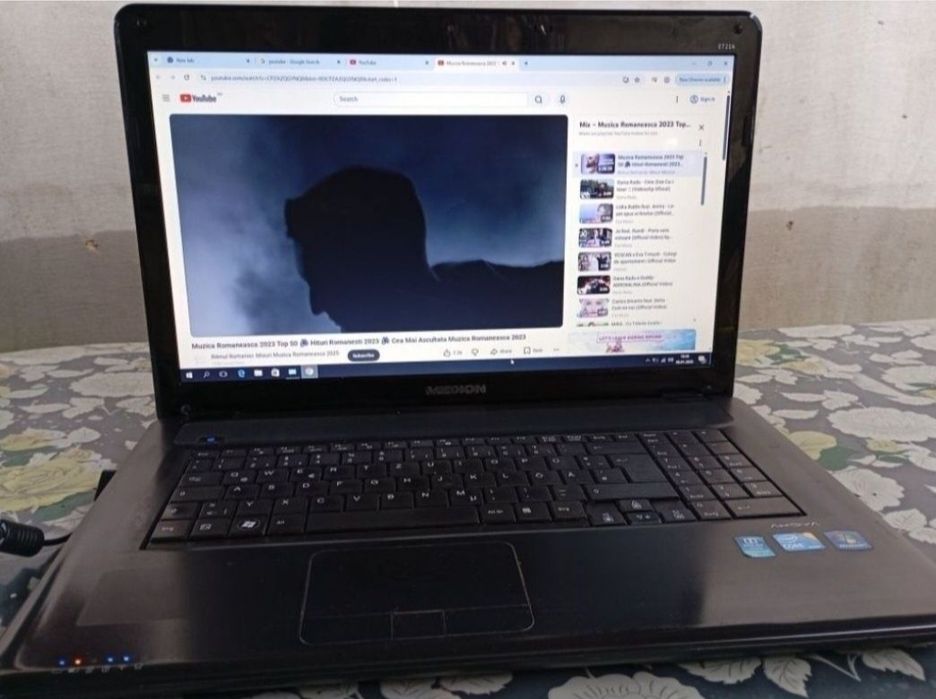 Laptop Medion Akoya 17 "