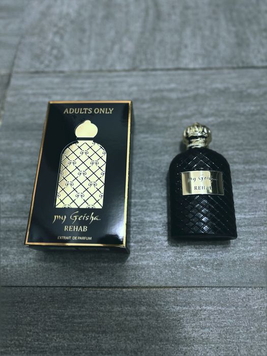 Parfum regab geisha apropae nou