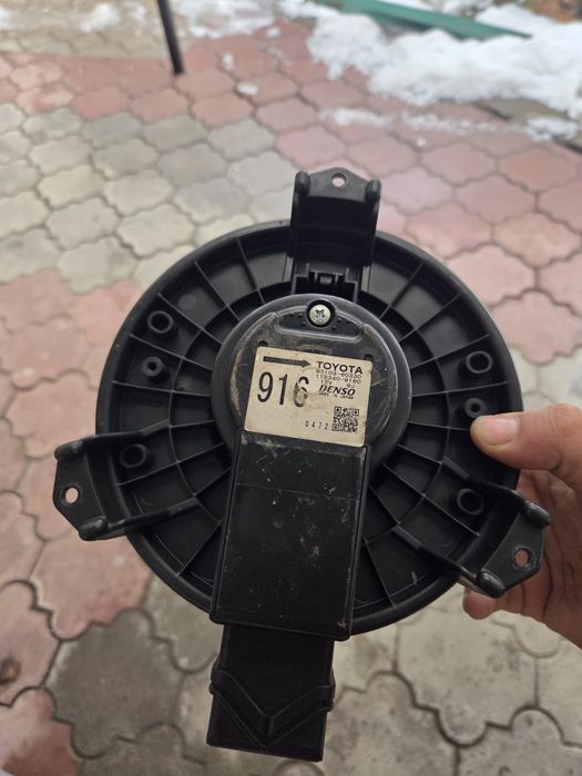 Моторчик для печки TOYOTA