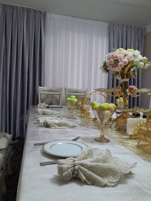 Parda sotaman zal uchun deraza va eshikga