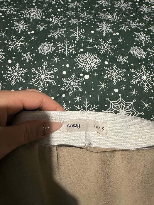 Дамски панталон с широк крачол