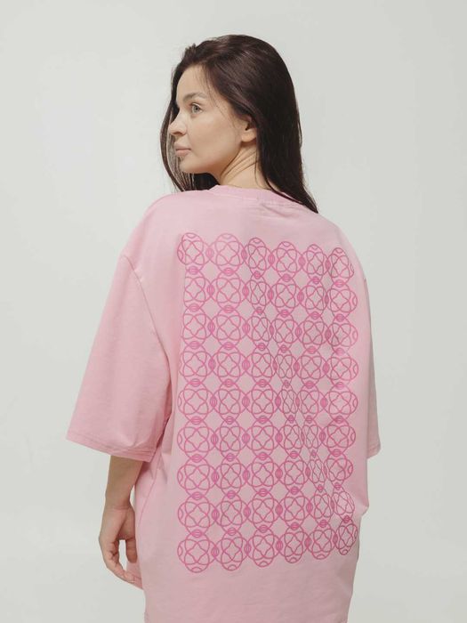 Базовые футболки с принтами