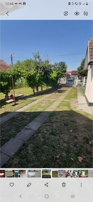 Vînd casā în Ardud