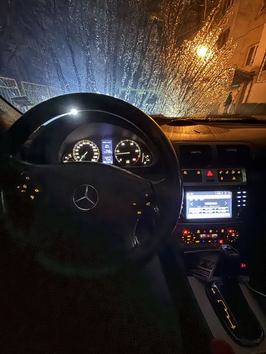 Мерцедес ц270 автомат