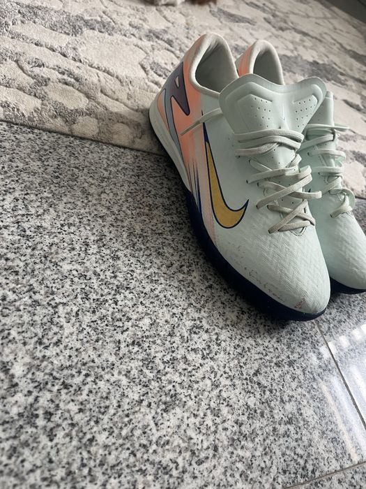 vand ghete nike mercuriale model cr7