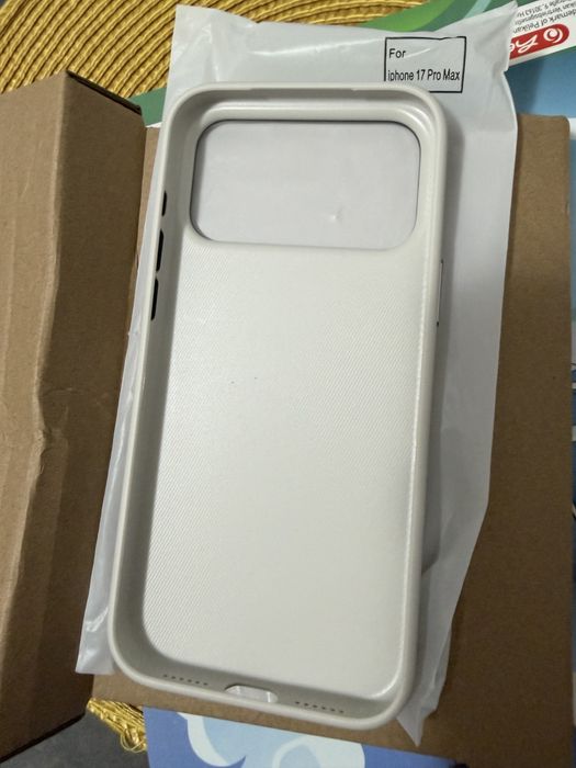 Husa iphone 17 pro max