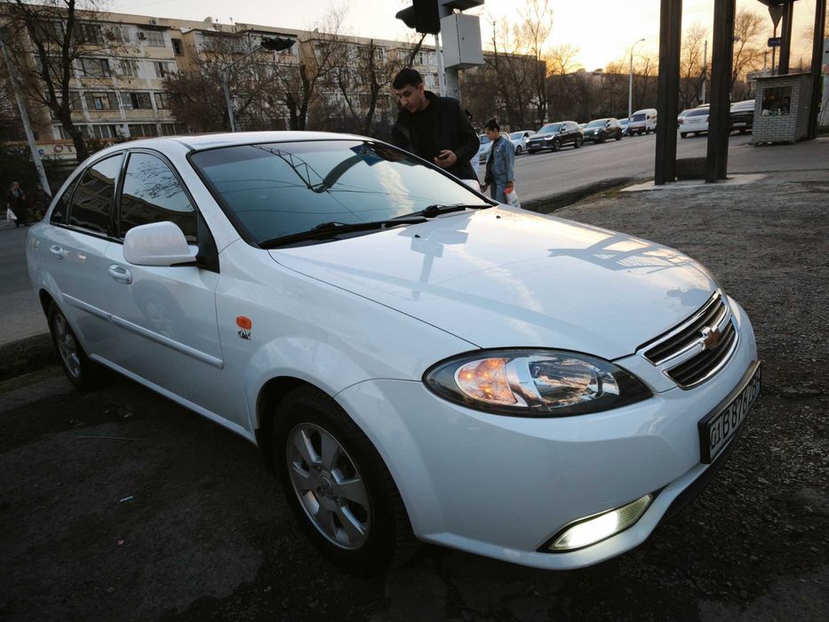 Фақат насия савдога. Jentra 2015 автомат.