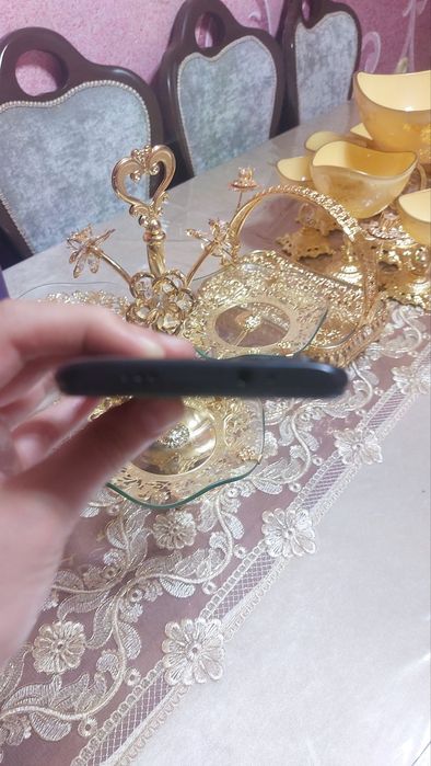 Телефон Redmi 9T