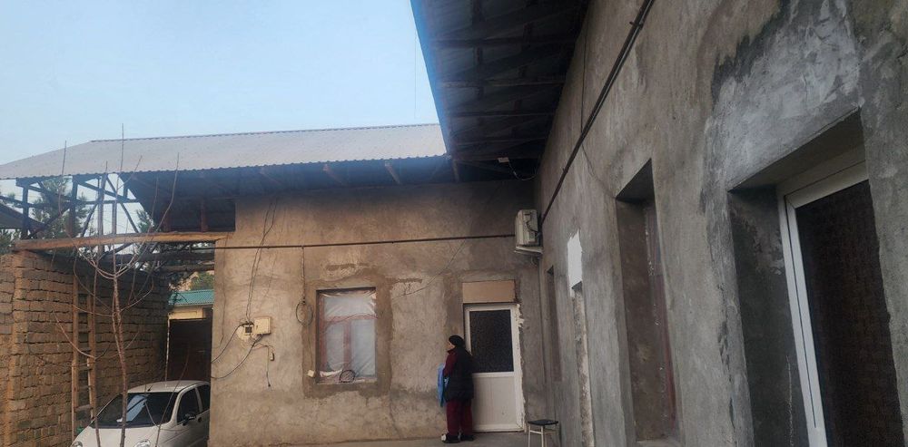 Yashnabod tumani Yangiobod xovli sotiladi srochniy