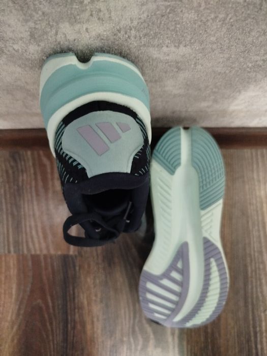 Кроссовки adidas оригинал