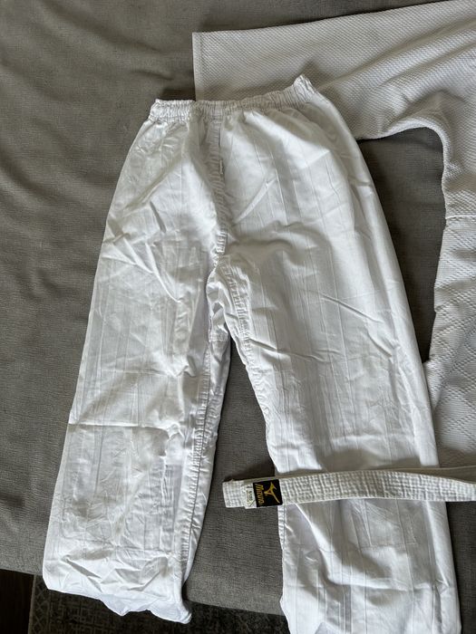 Срочно продам кимоно для дзюдо