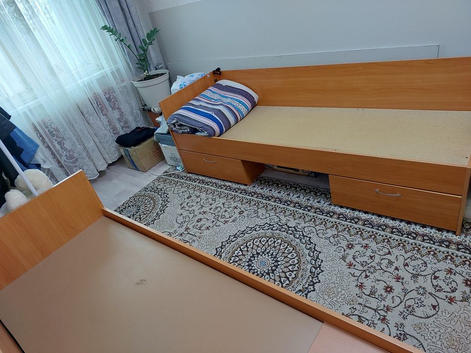 односпальная кровать