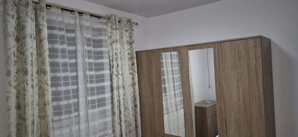 Proprietar,inchiriez ap 2camere,str.Biruinței,la 8min de pasarelă.