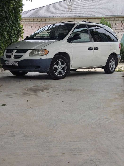 продаю додж караван 4