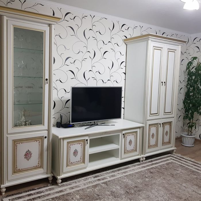 Стенка а гостинную