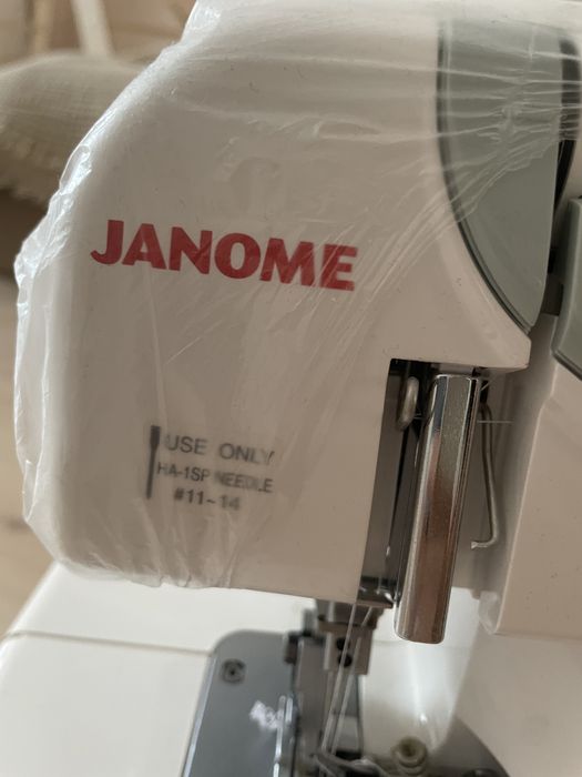 Janome оверлок