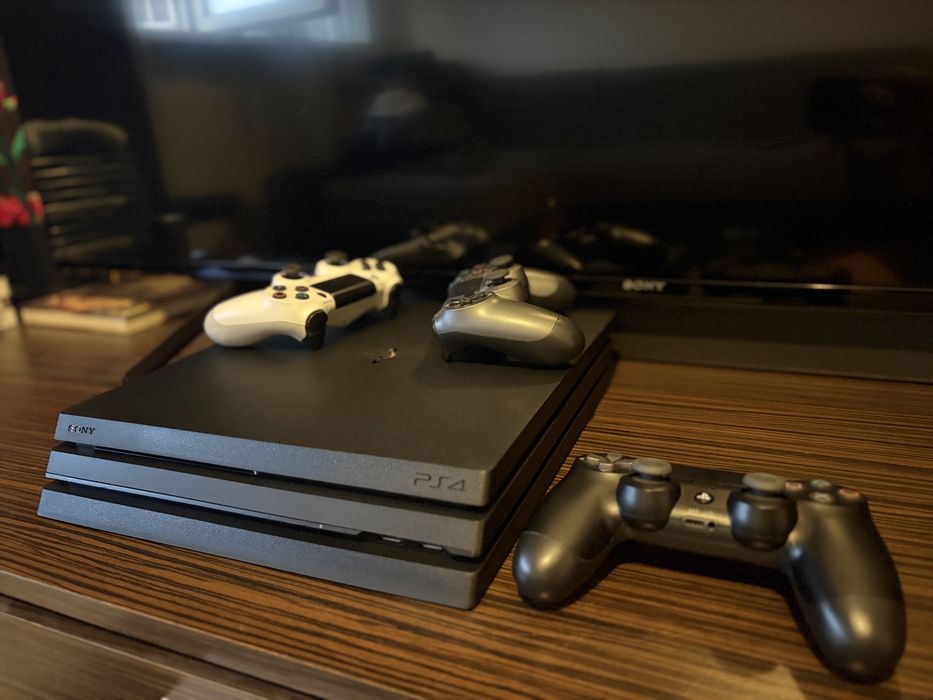 PS4 Pro 1TB modat