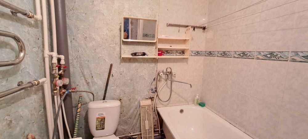 Продам 1 ком квартиру в 7 мкр