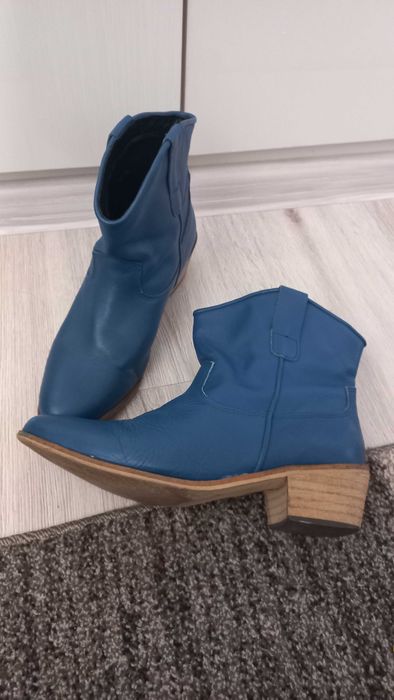 Елегантна боти естествена кожа