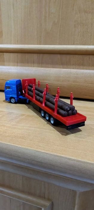 Macheta tir Siku metal scara 1/87