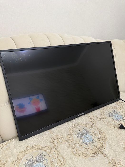 Продам телевизор