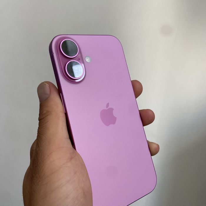 Apple Iphone 16 идеалный