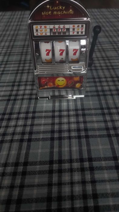 Машинки      777