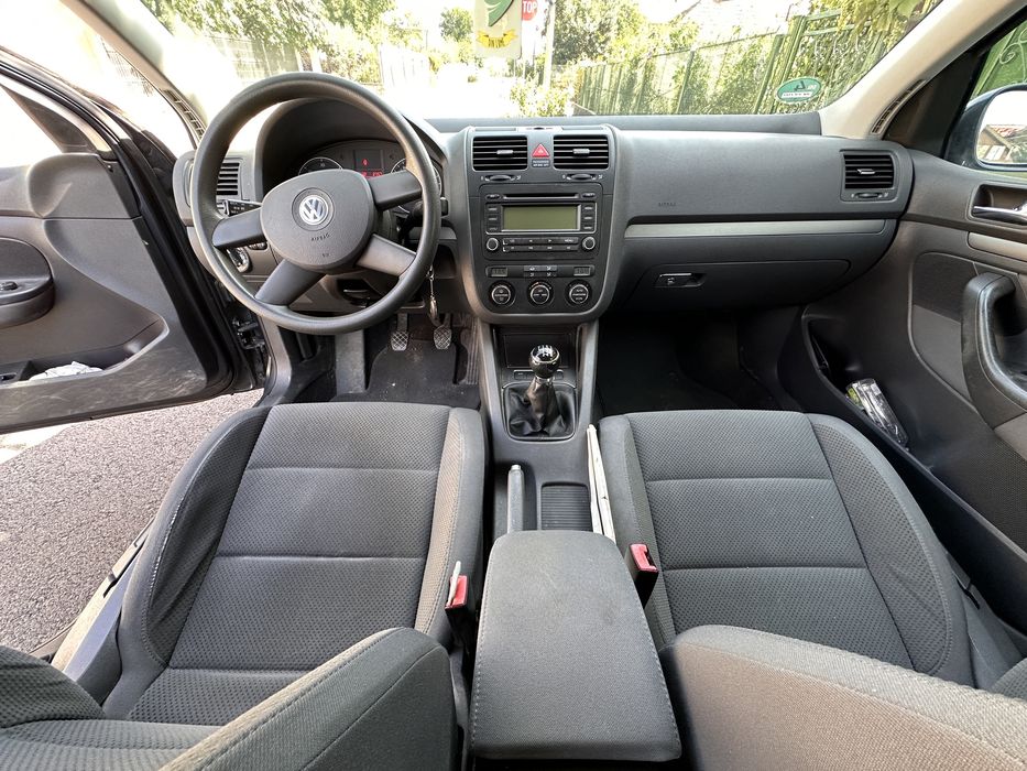 Vand Volkswagen Golf V  1.9 Diesel 105 CP