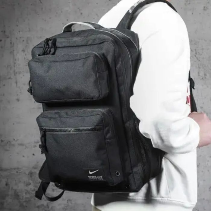 Рюкзак Nike Utility Speed 27 L