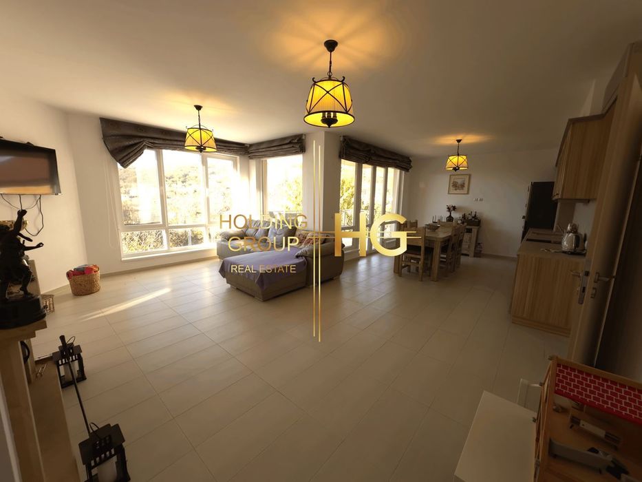 Къща в Добрич, област-гр.Балчик площ 210  кв.м