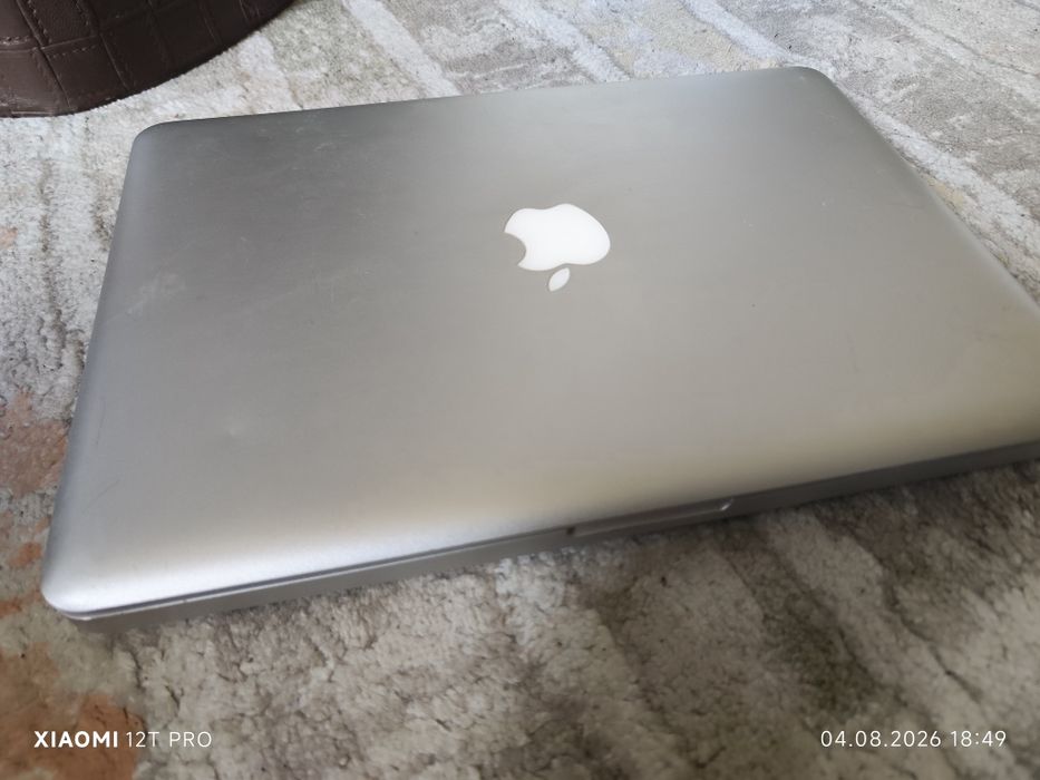 Macbook A1278 лаптоп без зарядно