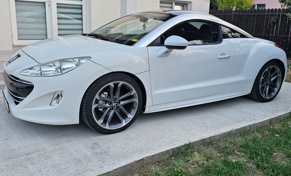 PEUGEOT RCZ 2011