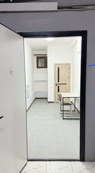Ганга .Жангох Сдаётся офис 18м2 250 у.е Цоколь!