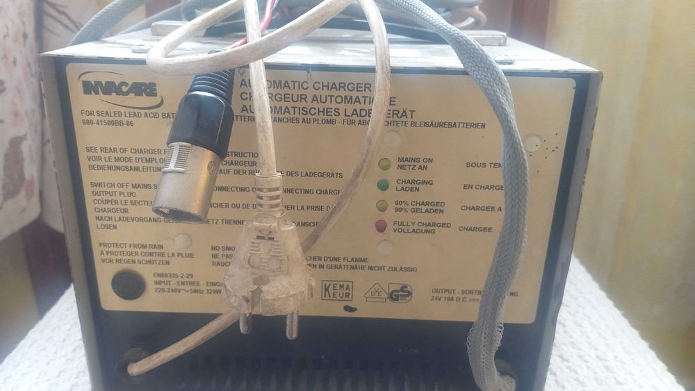 Зарядно за Моторче