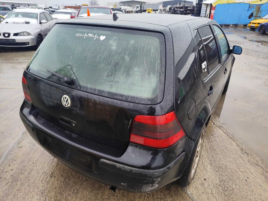 VW Golf 4 - 1.9TDI - 90к.с - 1998г. на части