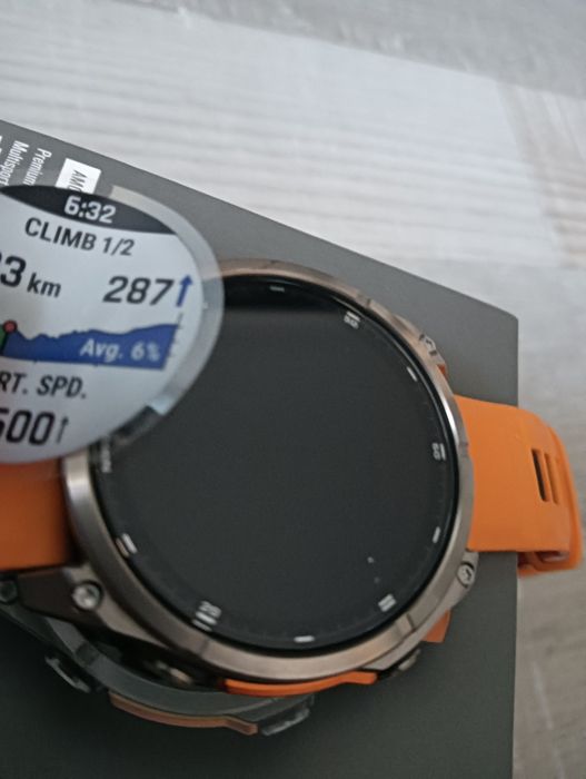 NOU Garmin Fenix 8 Titanium Sapphire