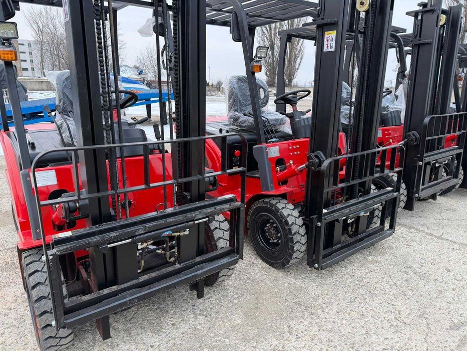 Stivuitoare electrice din stoc cu garantie,capacitate de la 0.8t- 3t